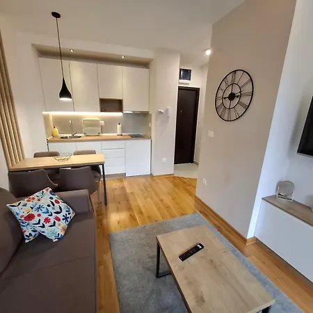 Apartman 40, Titova Vila, Zlatibor